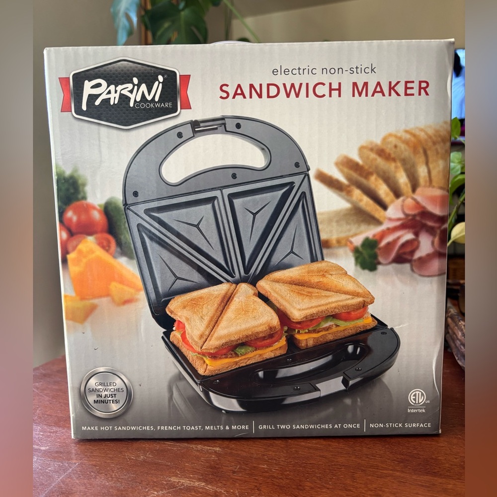 Parini Electric Hot Sandwich Maker